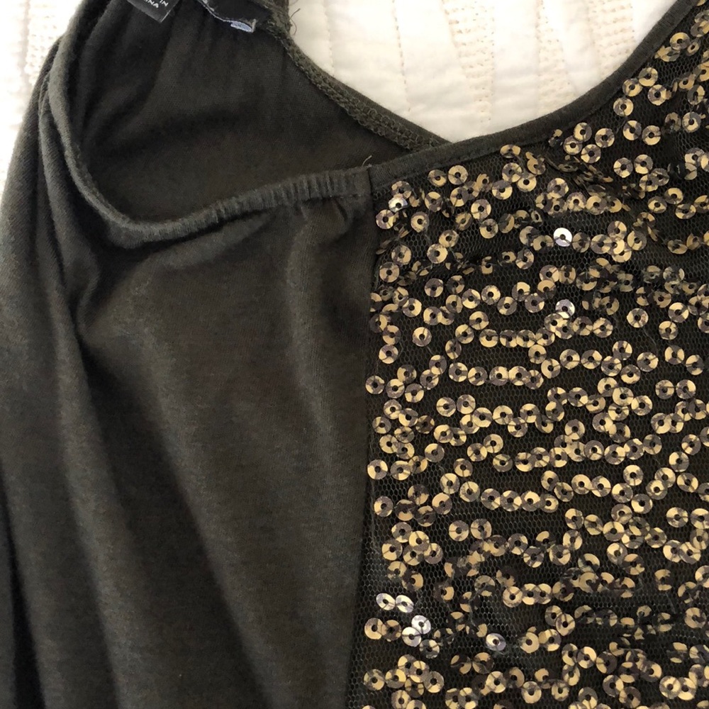 Sequin Top - Picture 7 of 7
